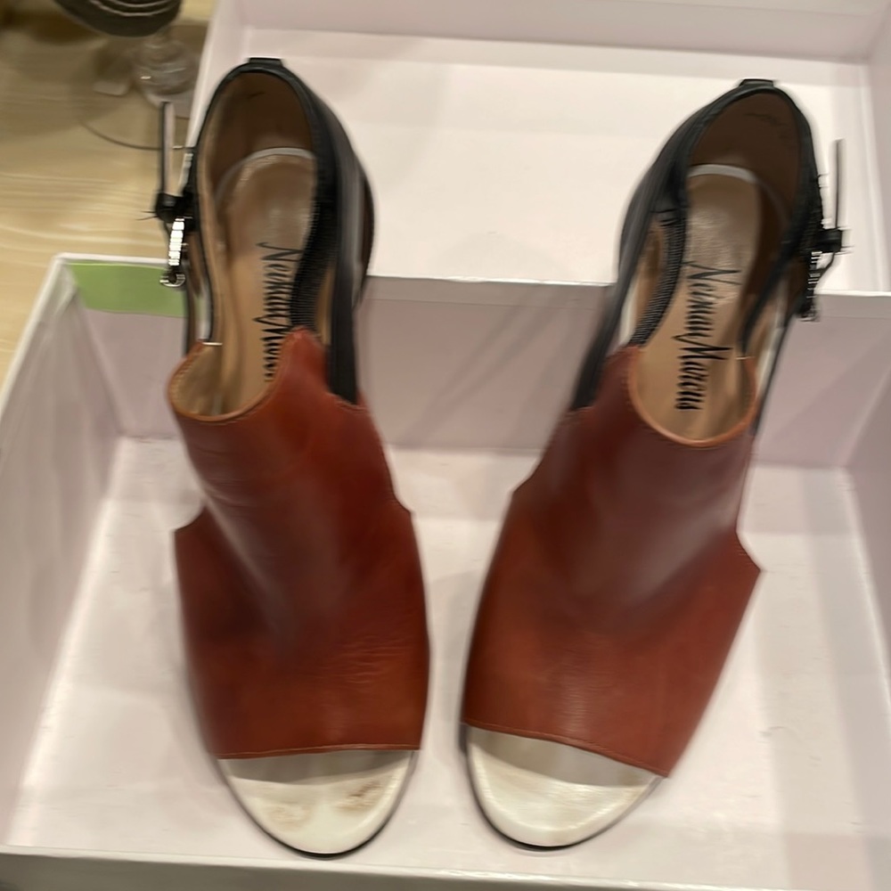 Tan Black and White Neiman Marcus heels